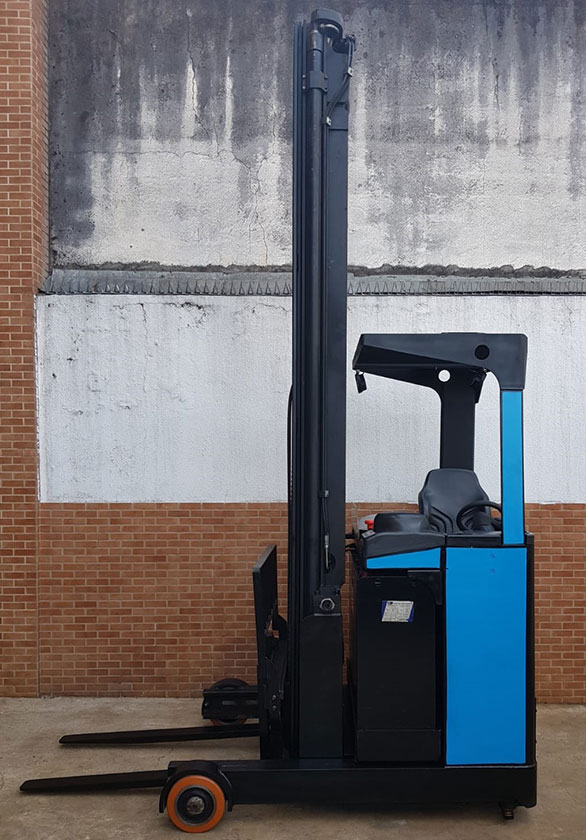 Empilhadeira Elétrica Retrátil PR 1790 - Paletrans